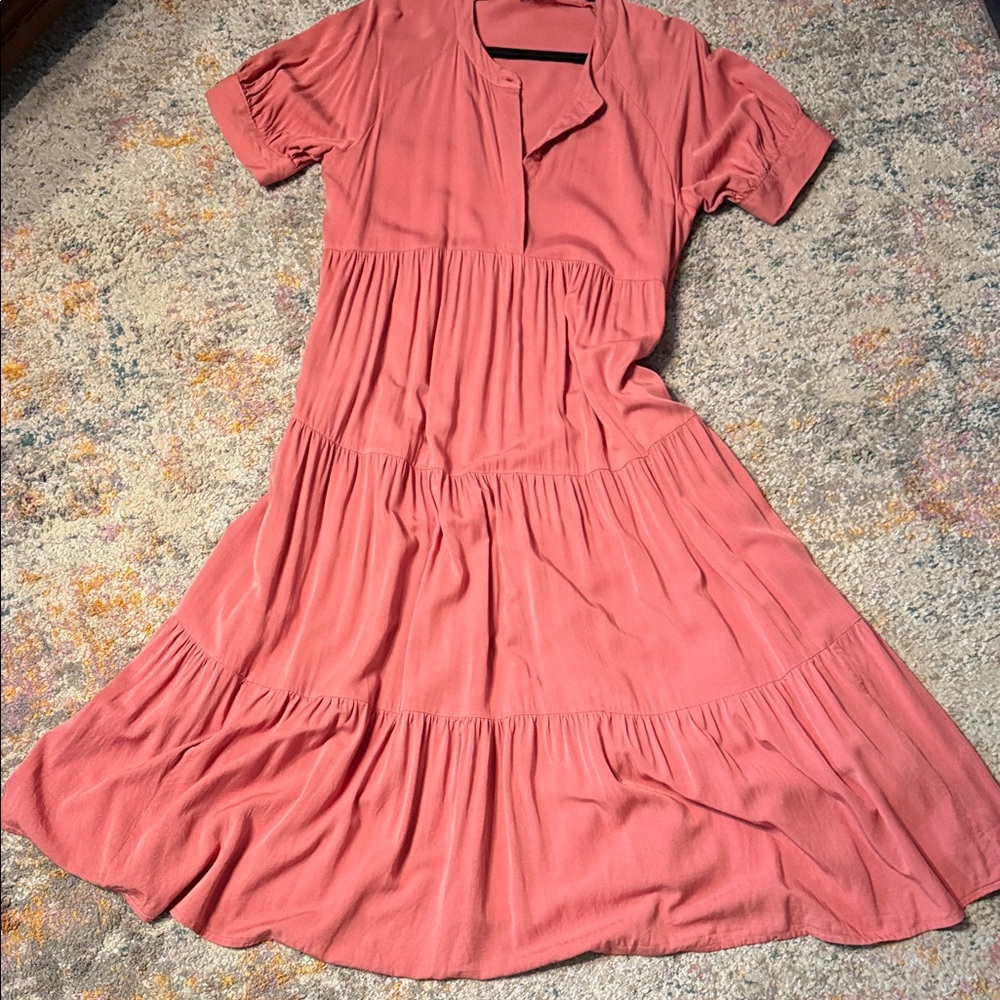Wonderly Coral Maxi Dress - Picture 4 of 9